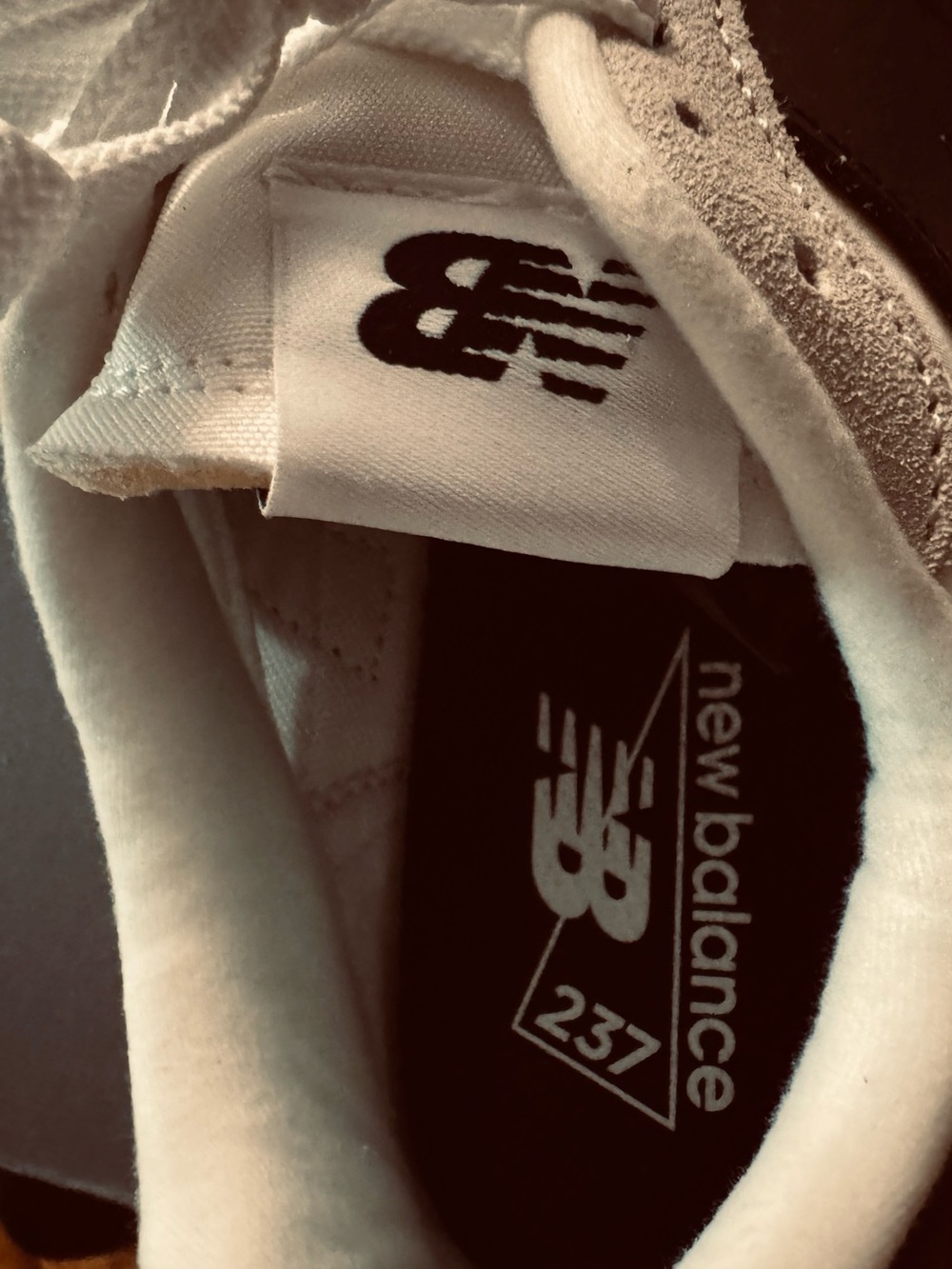 New Balance women's, White and Black Sneakers - Picture 3 of 6
